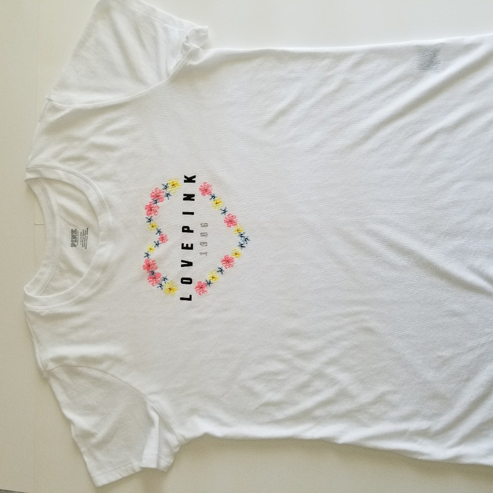 Vs Pink T shirt